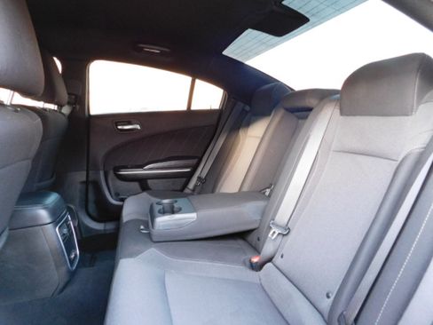 Used 2022 Dodge Charger SXT image 21