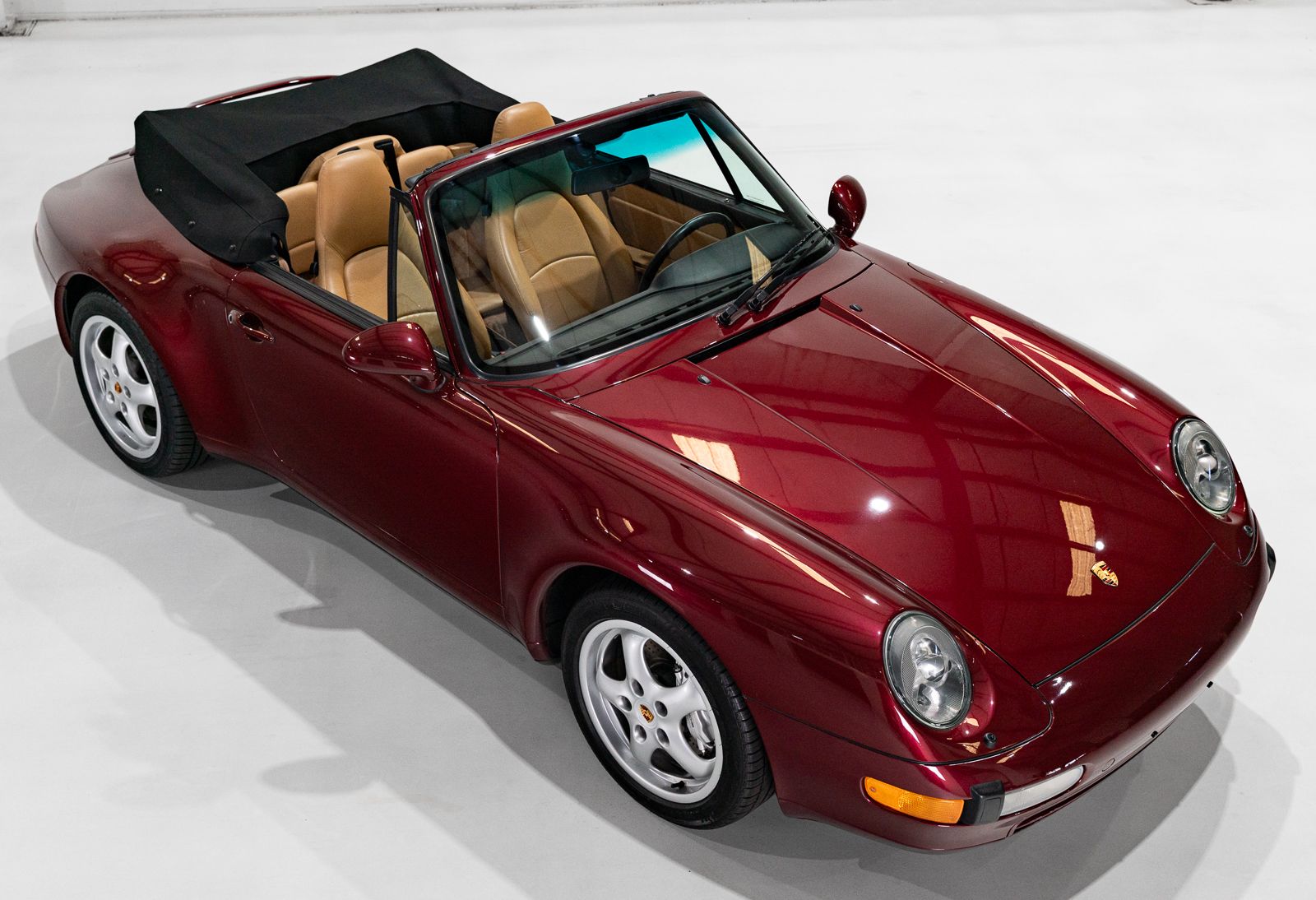 Used 1997 Porsche 911 Carrera 4 Cabriolet AWD/4WD image 30