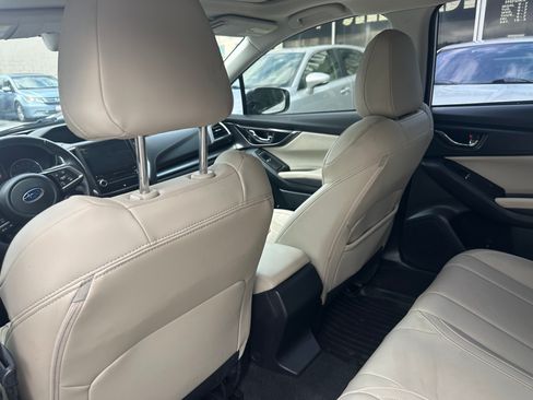 Used 2019 Subaru Impreza 2.0i Limited image 12