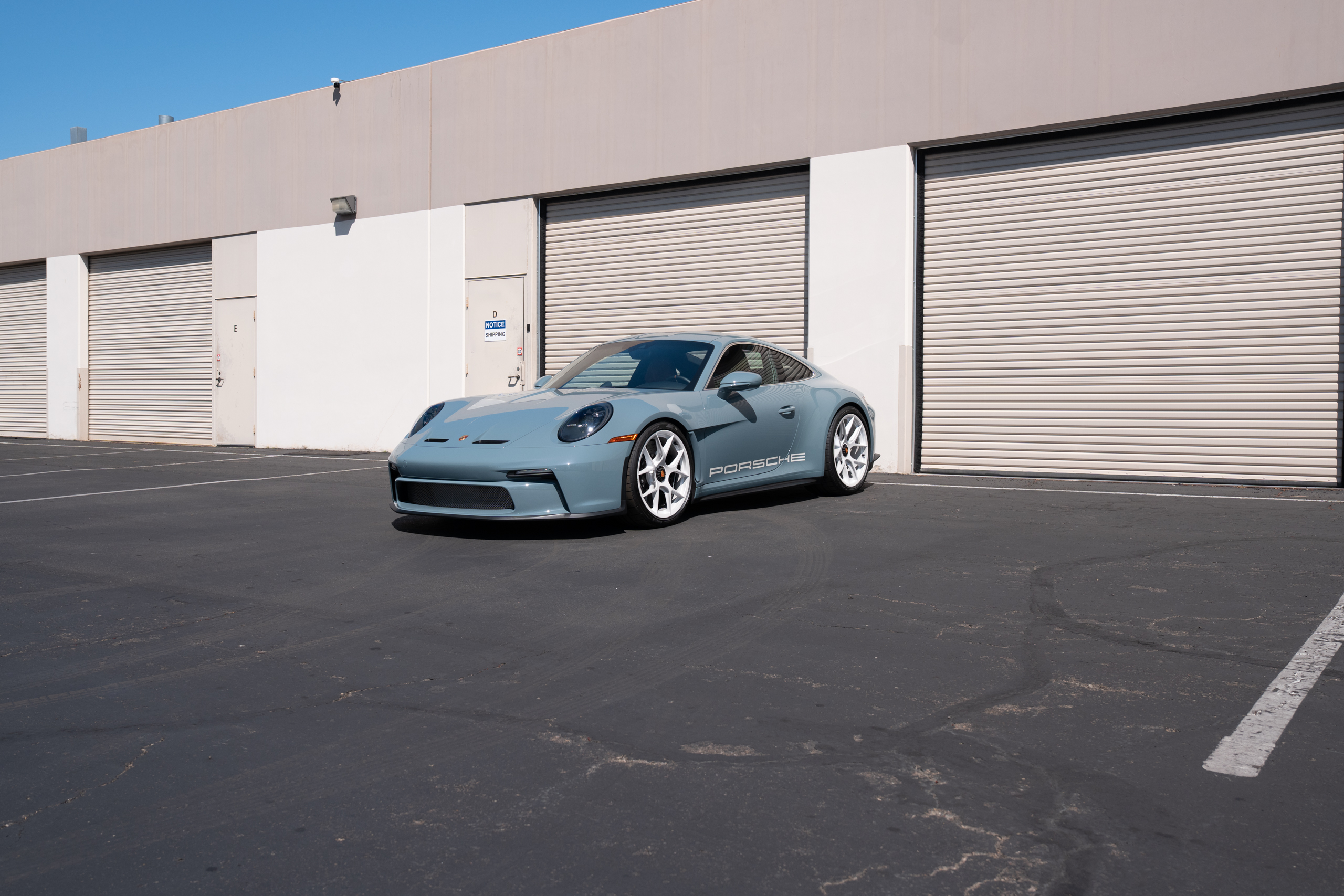 Used 2024 Porsche 911 S/T RWD image 12
