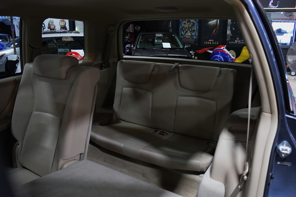 Used 2005 Toyota Highlander Limited FWD image 21