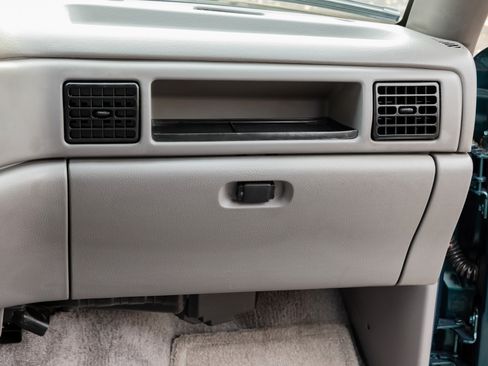 Used 1996 Dodge Ram 2500 Truck SLT image 43