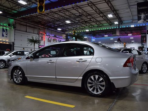Used 2010 Honda Civic EX-L image 12