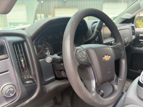Used 2017 Chevrolet Silverado 2500 4x4 Crew Cab image 20