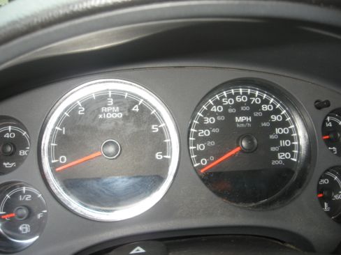 Used 2008 Chevrolet Avalanche 4x4 image 10