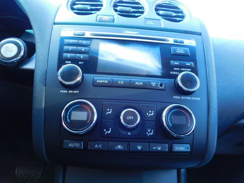 Used 2010 Nissan Altima 2.5 S image 13