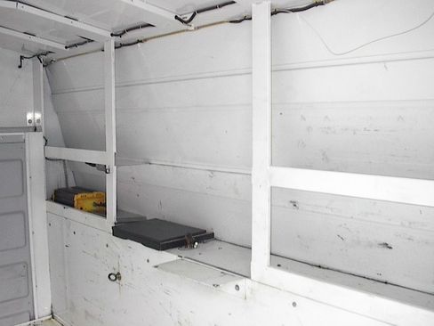 Used 2015 Chevrolet Express 3500 image 20