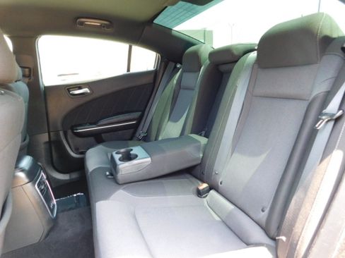 Used 2022 Dodge Charger SXT AWD image 20