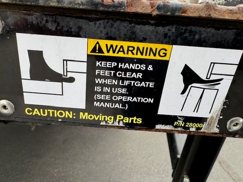 Used 2024 Ford E-350 and Econoline 350 image 7