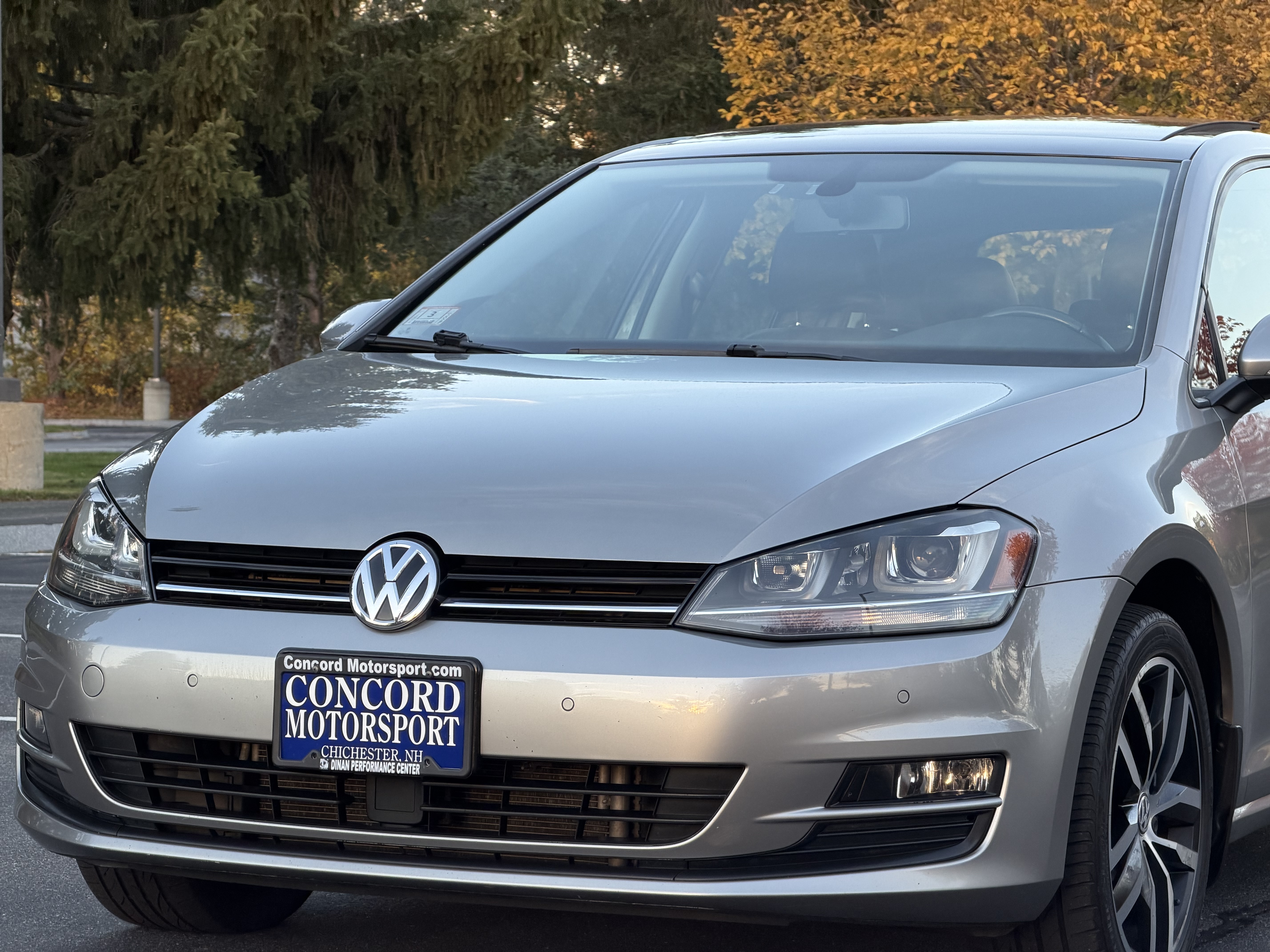 Used 2016 Volkswagen Golf SE FWD image 22