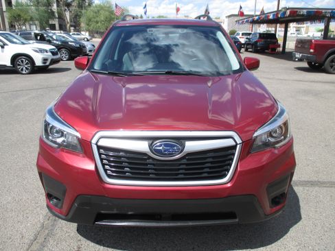 Used 2020 Subaru Forester 2.5i Premium Sport Utility 4D AWD/4WD image 16