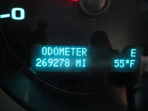 Used 2011 Chevrolet Silverado 2500 LT image 40