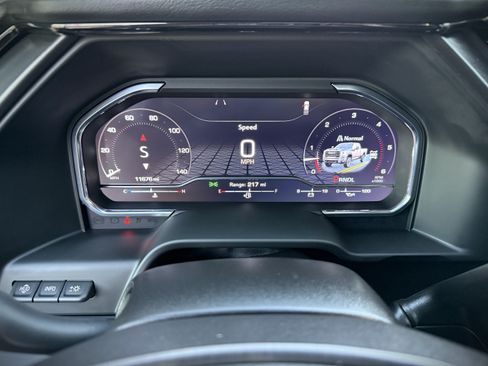 Used 2025 GMC Sierra 2500 AT4 image 40