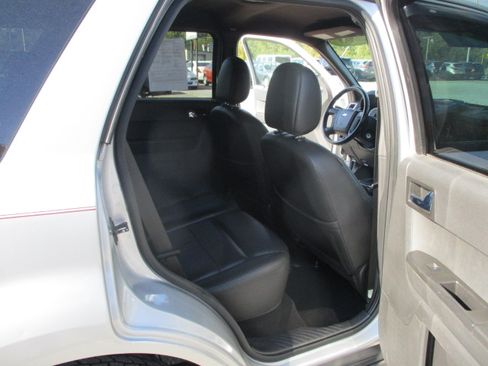 Used 2008 Ford Escape Limited image 20