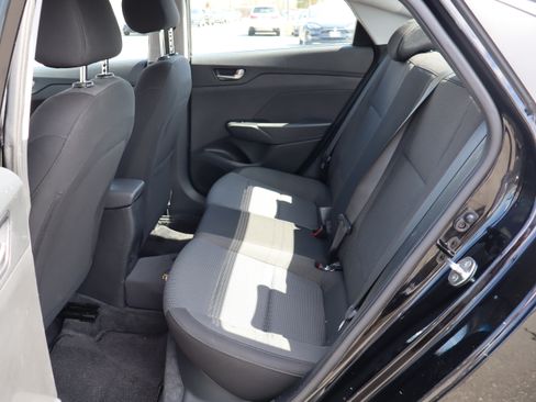 Used 2020 Hyundai Accent SEL image 12