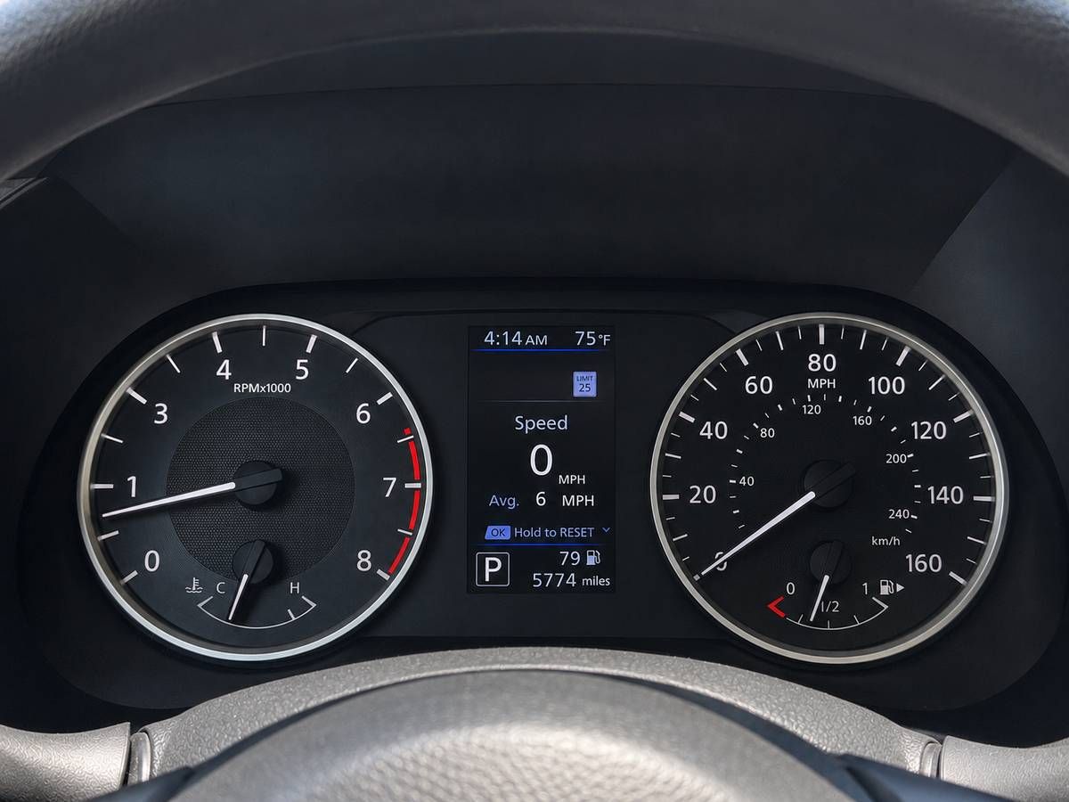 Used 2024 Nissan Sentra S FWD image 11
