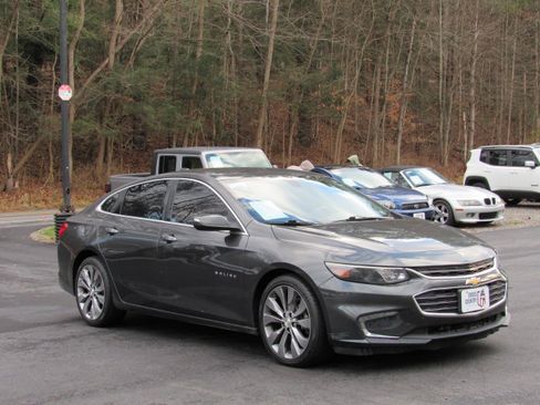 Used 2016 Chevrolet Malibu Premier image 11