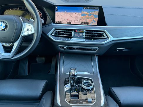 Used 2022 BMW X7 xDrive40i AWD/4WD image 15