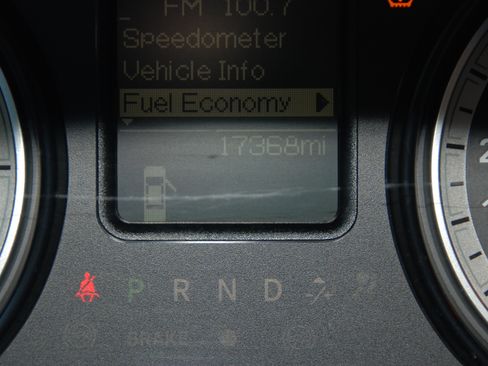 Used 2016 RAM 1500 2WD Quad Cab ST image 18
