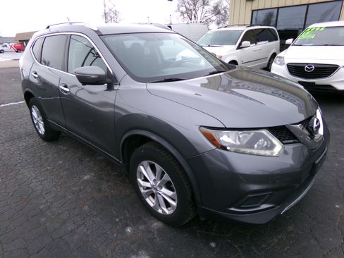 Used 2015 Nissan Rogue SV image 7