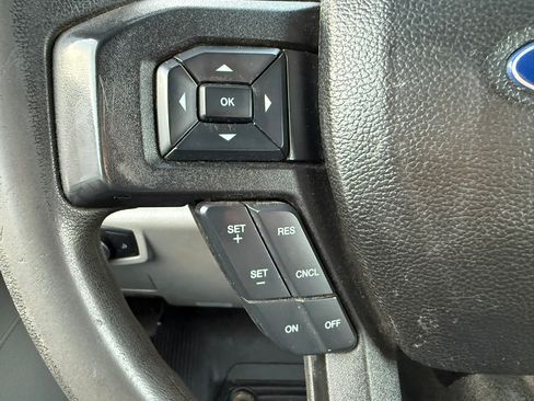 Used 2017 Ford F550 image 10