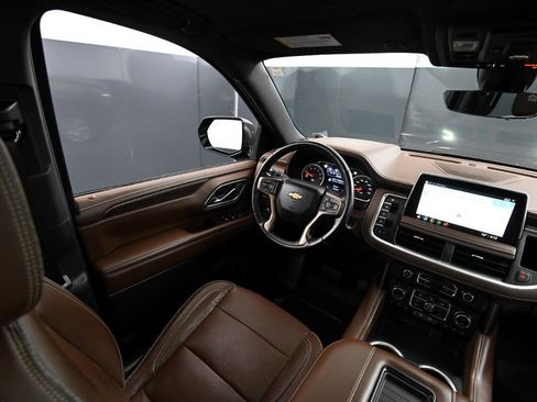 Used 2021 Chevrolet Tahoe High Country image 28