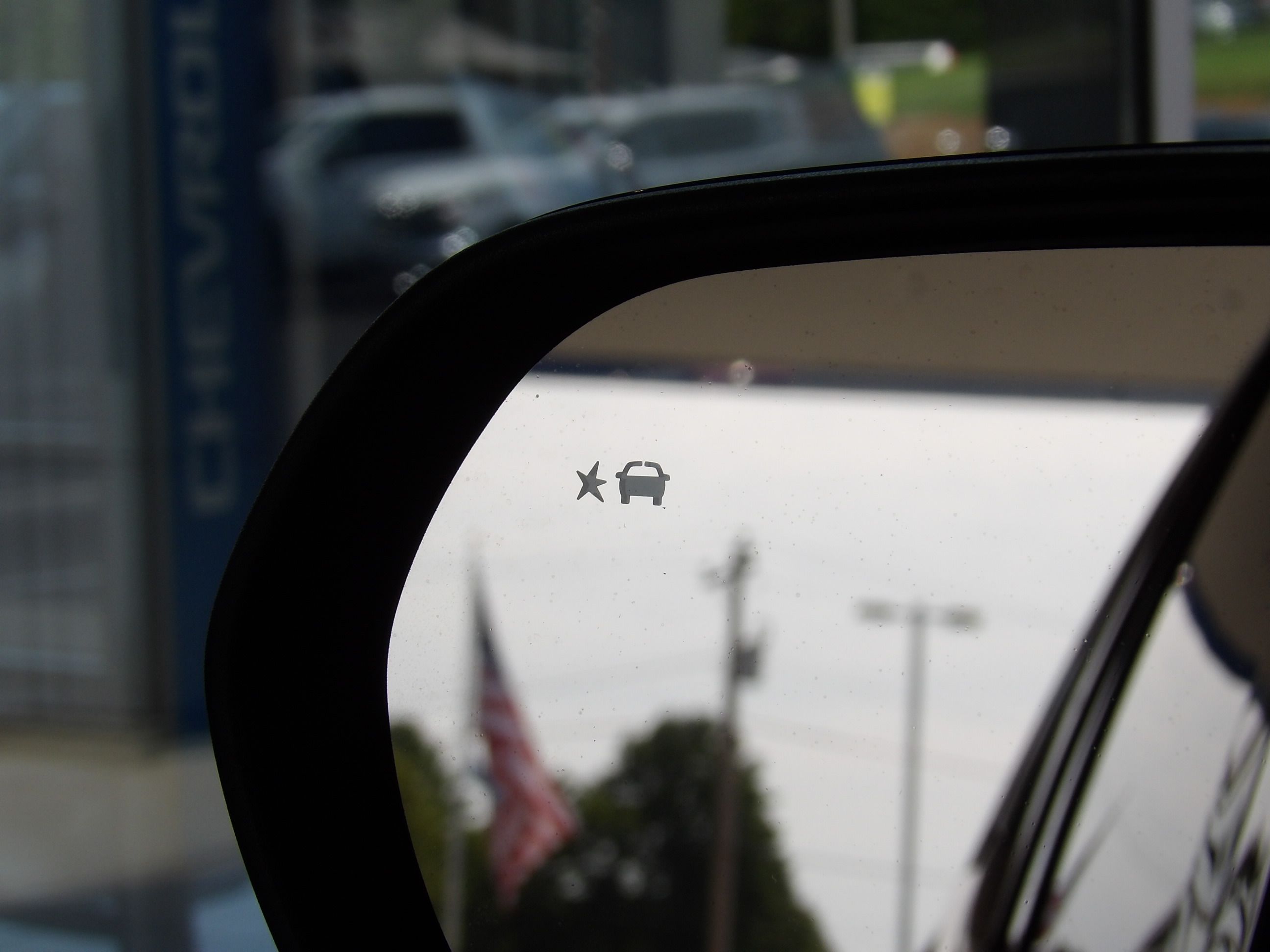 Used 2026 GMC Acadia FWD Elevation image 28