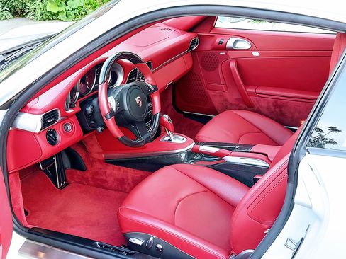 Used 2011 Porsche 911 Targa 4S AWD/4WD image 48