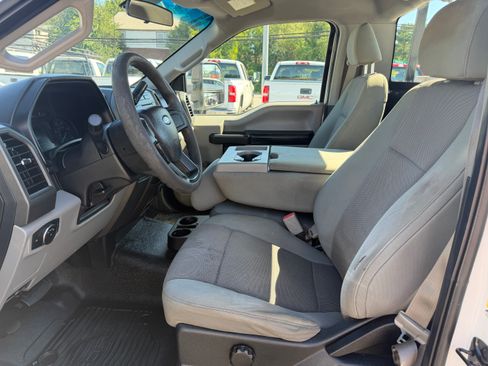 Used 2017 Ford F250 2WD Regular Cab Super Duty image 11