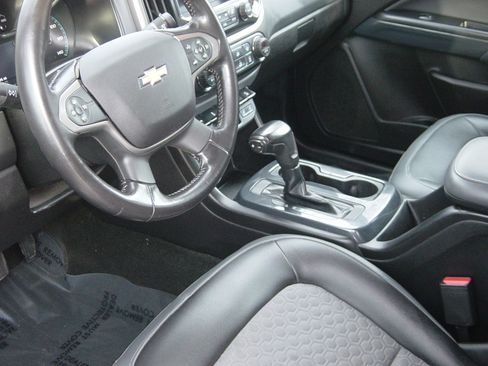 Used 2018 Chevrolet Colorado Z71 image 5