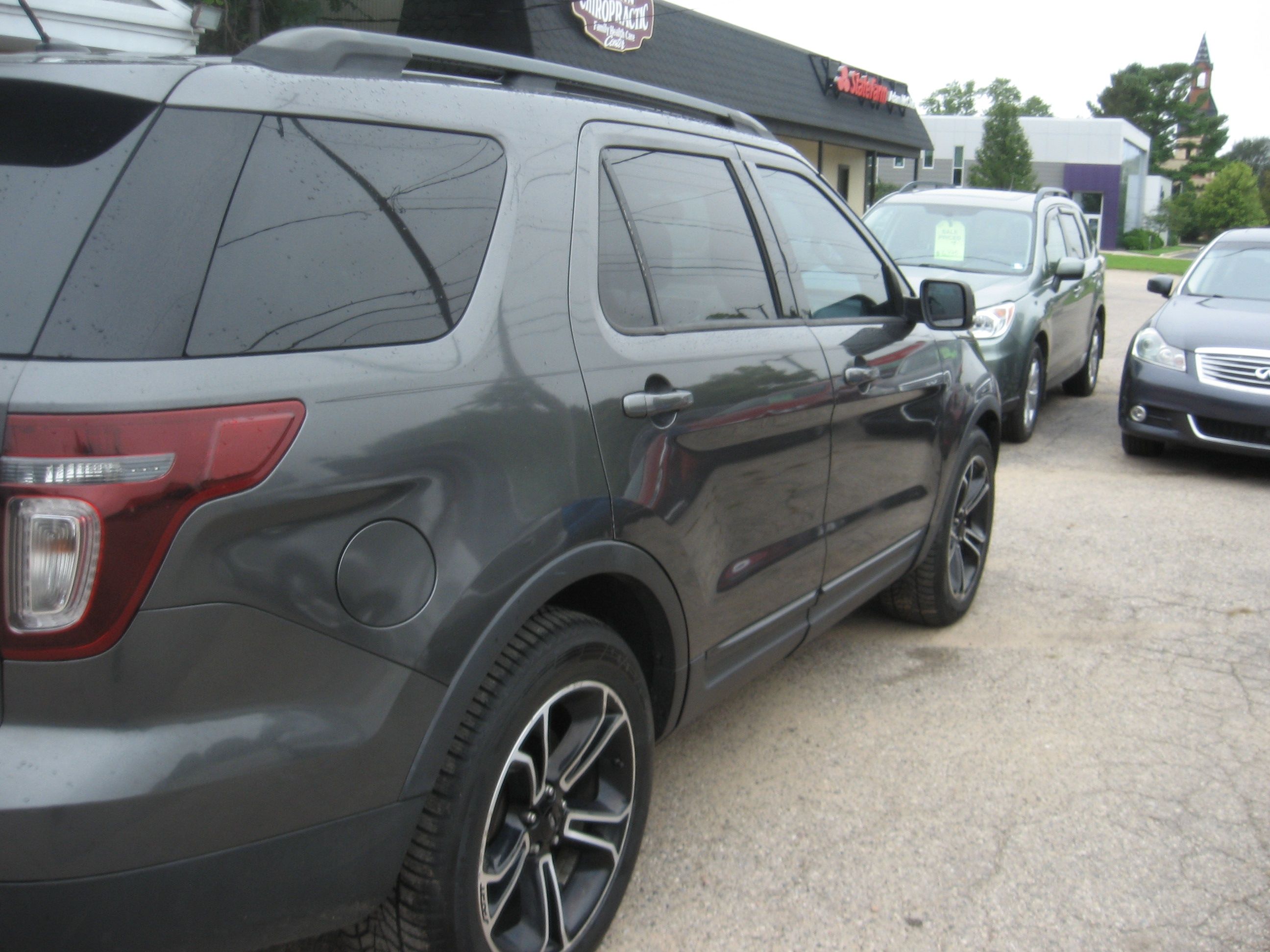 Used 2015 Ford Explorer 4WD Sport image 4