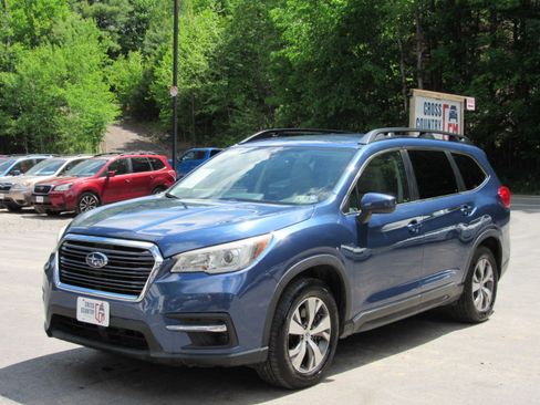 Used 2019 Subaru Ascent Premium 8-Passenger AWD/4WD image 1