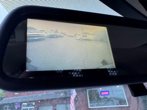 Used 2018 GMC Savana 2500 image 12