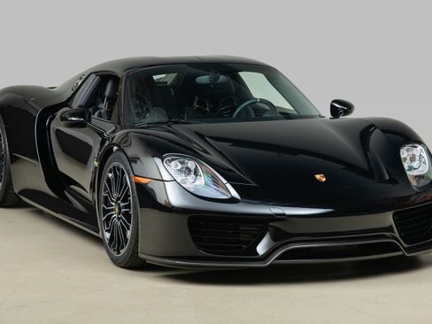 Used 2015 Porsche 918 Spyder AWD/4WD image 11