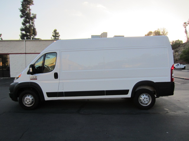 Used 2021 RAM ProMaster 2500 159 High Roof FWD image 1