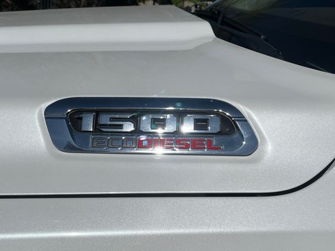 Used 2021 RAM 1500 Longhorn image 3