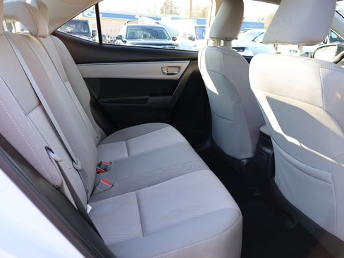 Used 2014 Toyota Corolla LE image 14