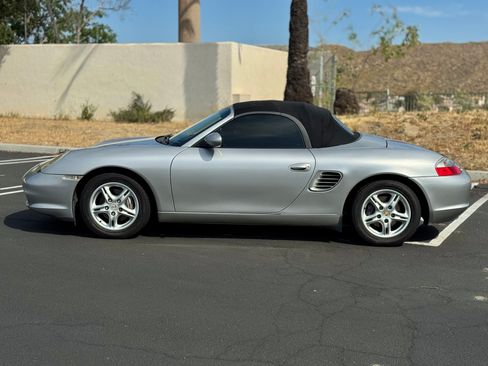 Used 2004 Porsche Boxster image 8