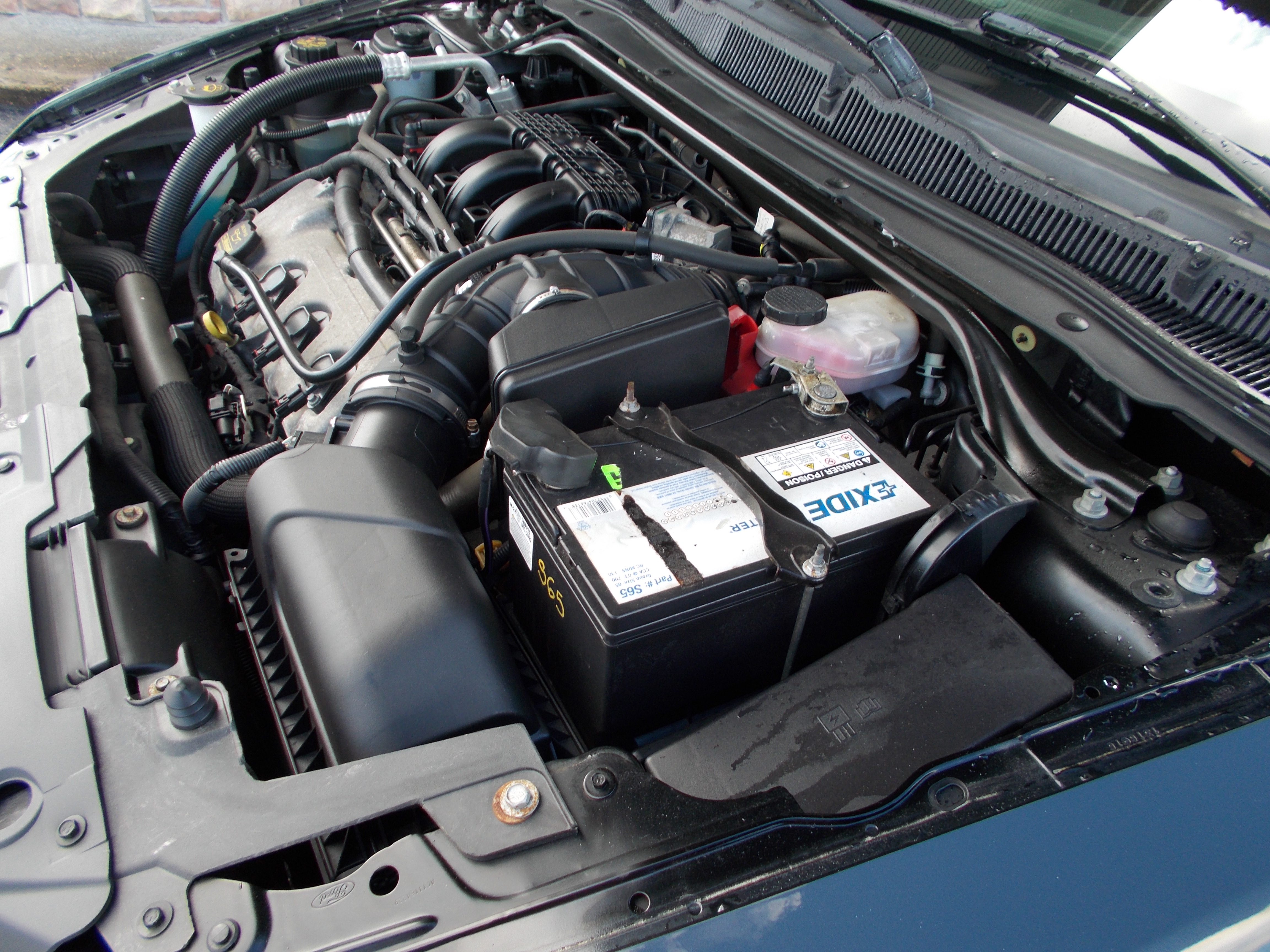 Used 2011 Ford Taurus Limited FWD image 15