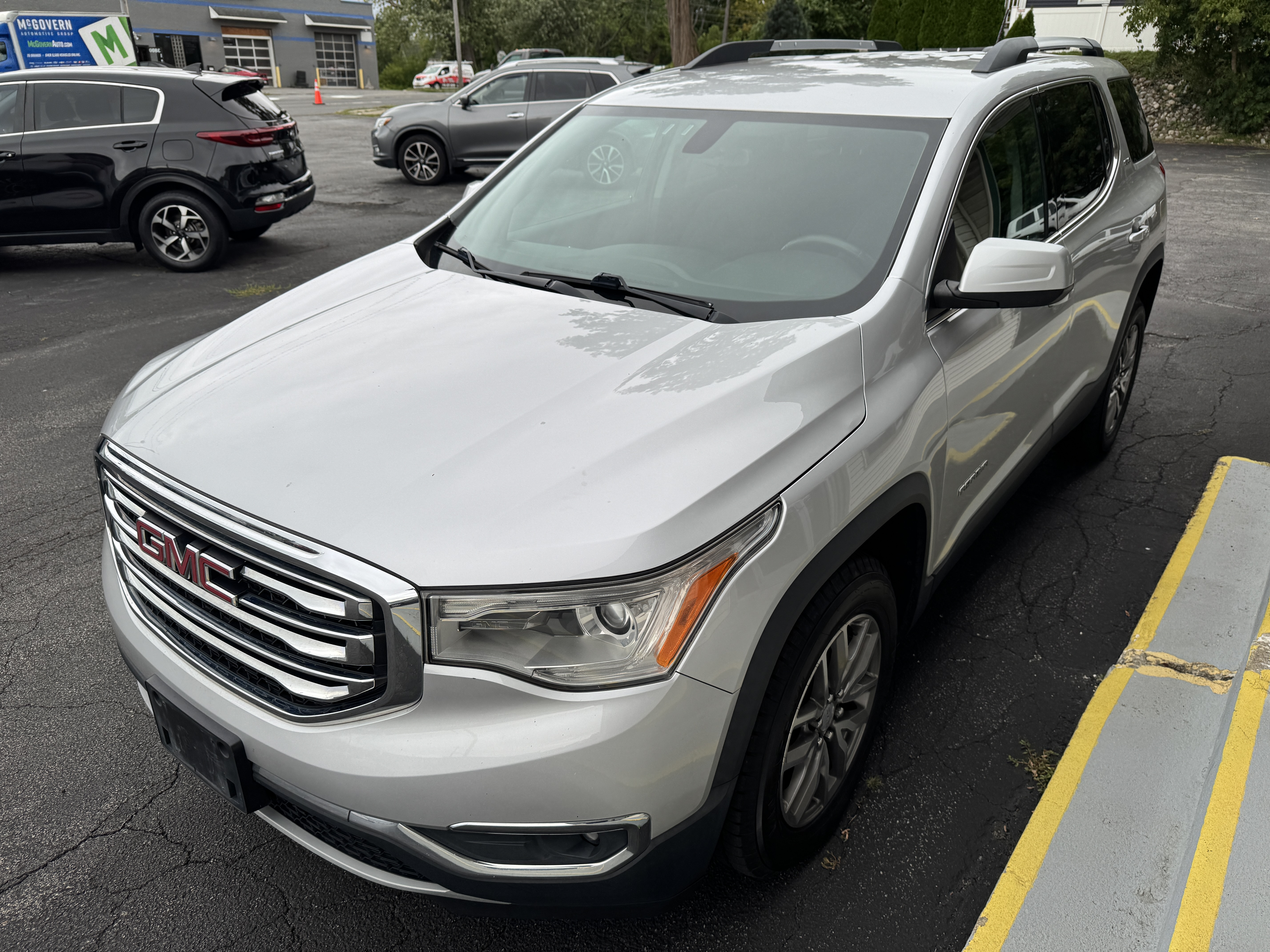 Used 2017 GMC Acadia AWD SLE w/ SLE-2 image 3