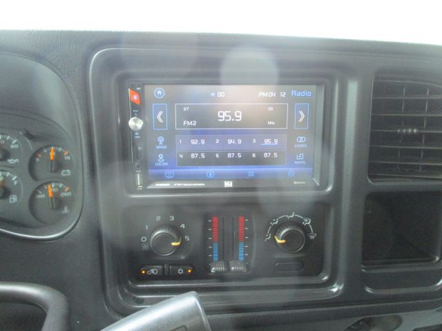 Used 2005 Chevrolet Silverado 1500 2WD Regular Cab image 31