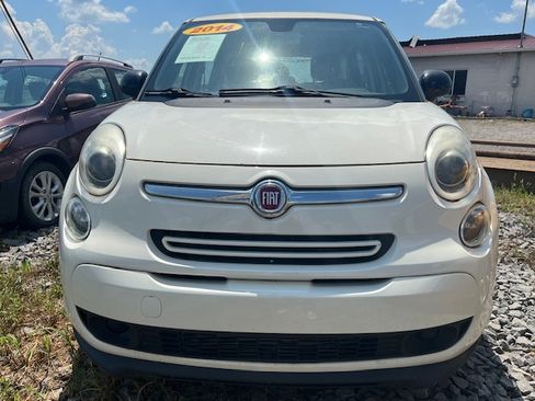 Used 2014 FIAT 500L Pop image 1