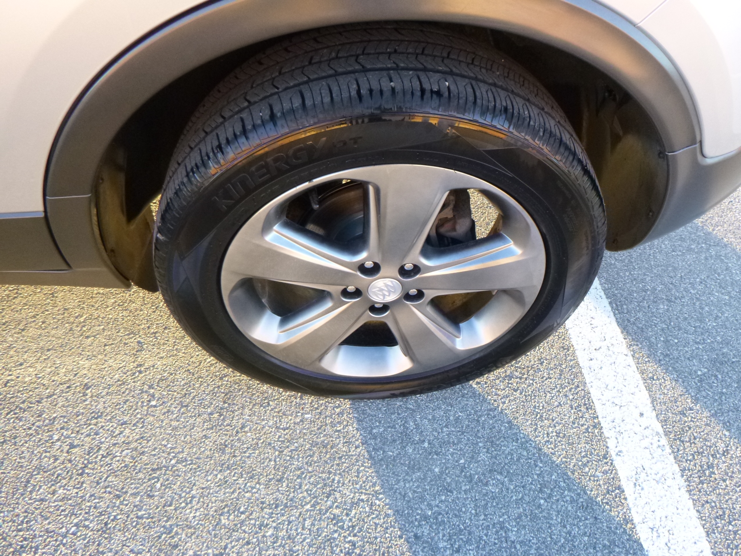 Used 2014 Buick Encore Convenience AWD/4WD image 9