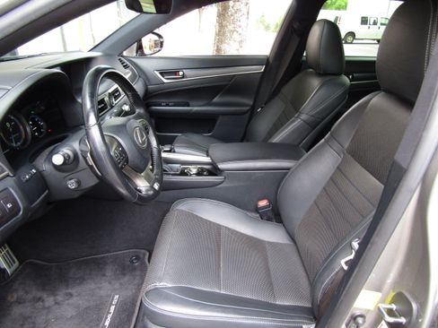 Used 2017 Lexus GS 350 F Sport RWD image 9