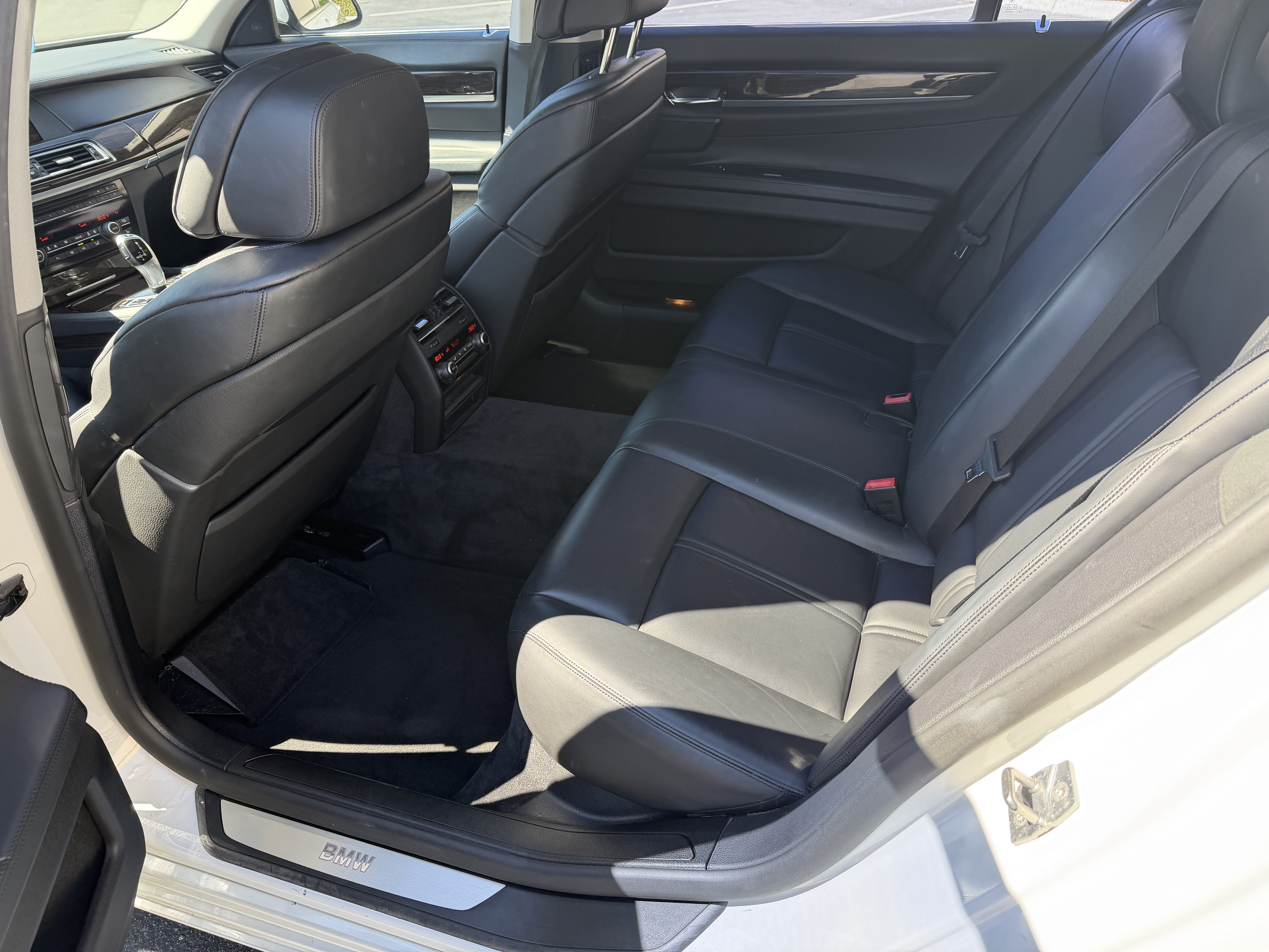 Used 2011 BMW 740Li RWD image 15