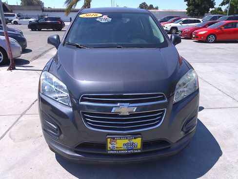 Used 2016 Chevrolet Trax LS FWD image 5