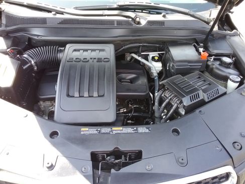 Used 2015 Chevrolet Equinox LT image 18