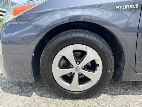 Used 2015 Toyota Prius Two FWD image 27