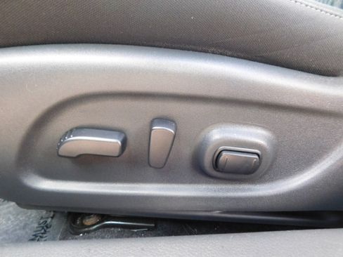 Used 2016 Nissan Altima 2.5 SR image 10