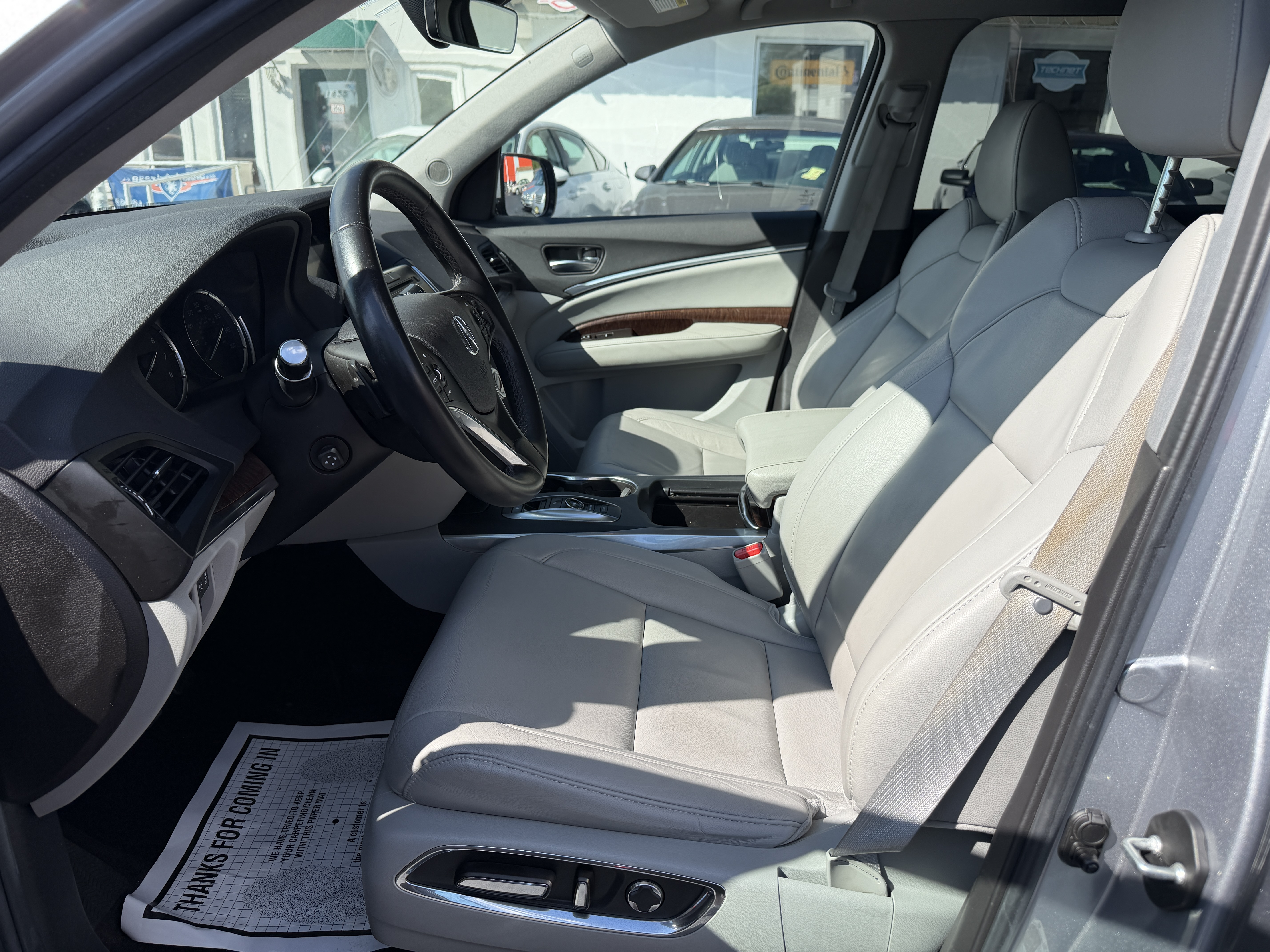 Used 2020 Acura MDX SH-AWD image 4